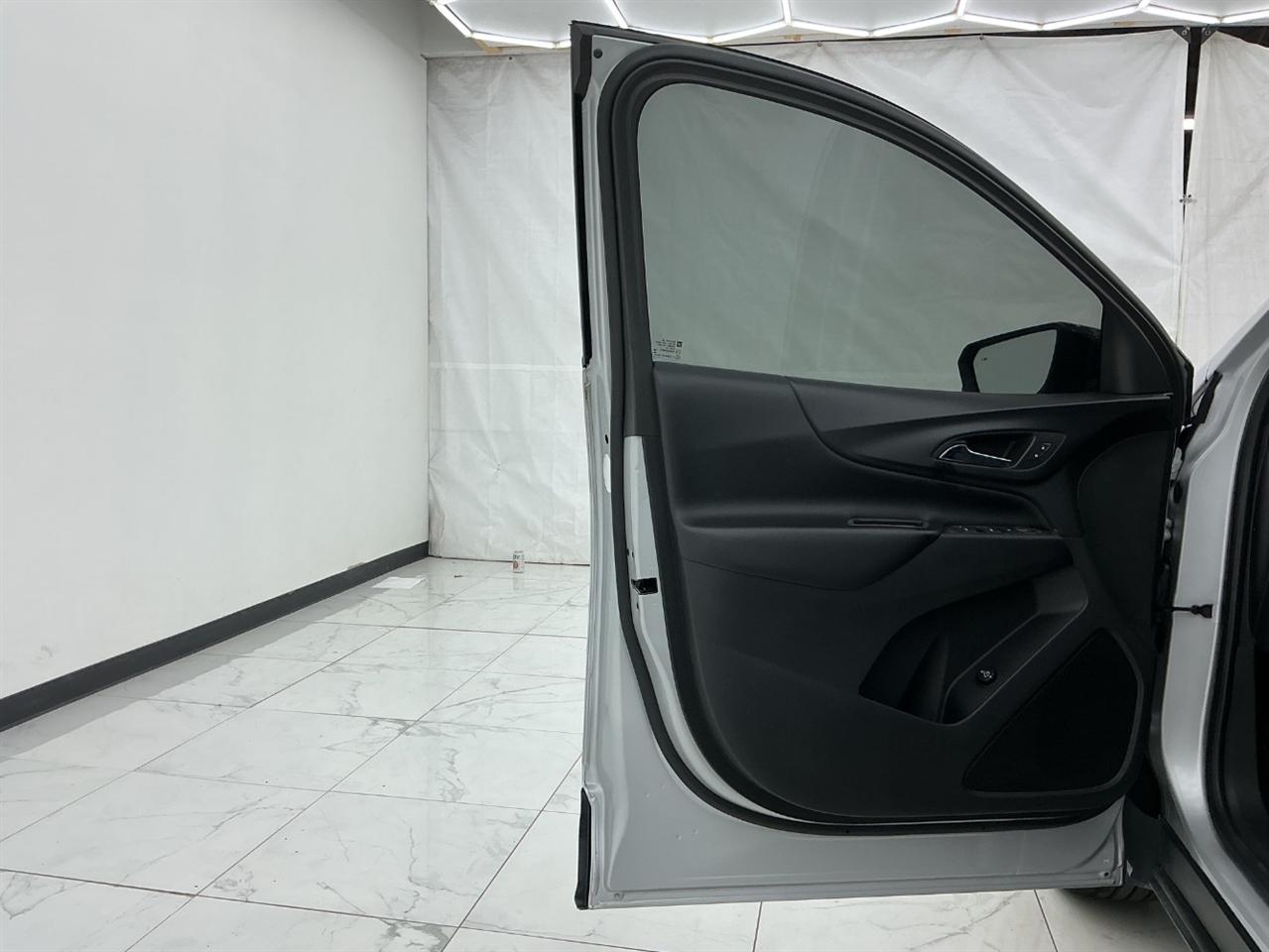 Chevrolet Equinox FWD 4dr LT w/2LT 2019