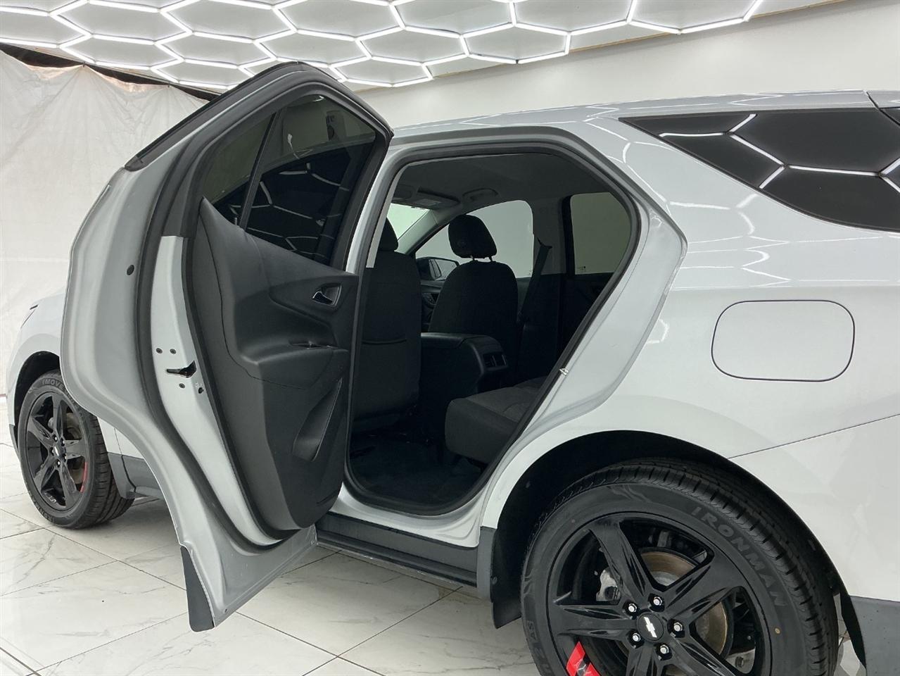Chevrolet Equinox FWD 4dr LT w/2LT 2019