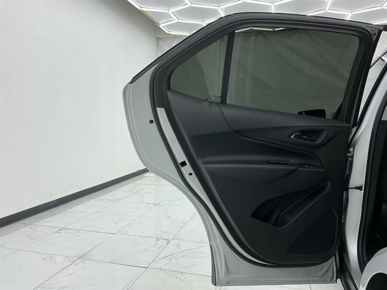Chevrolet Equinox FWD 4dr LT w/2LT 2019