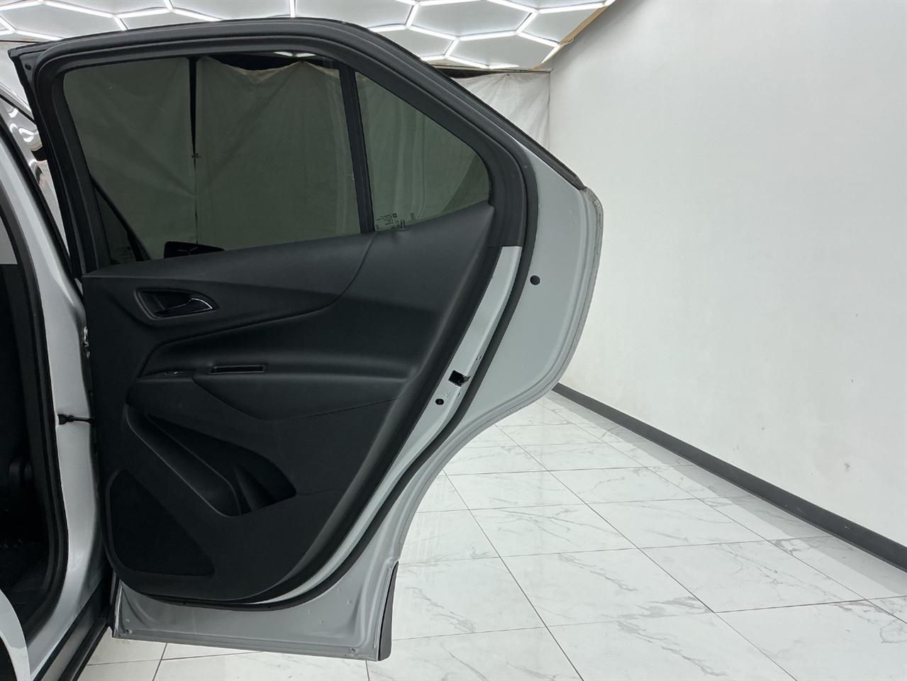 Chevrolet Equinox FWD 4dr LT w/2LT 2019