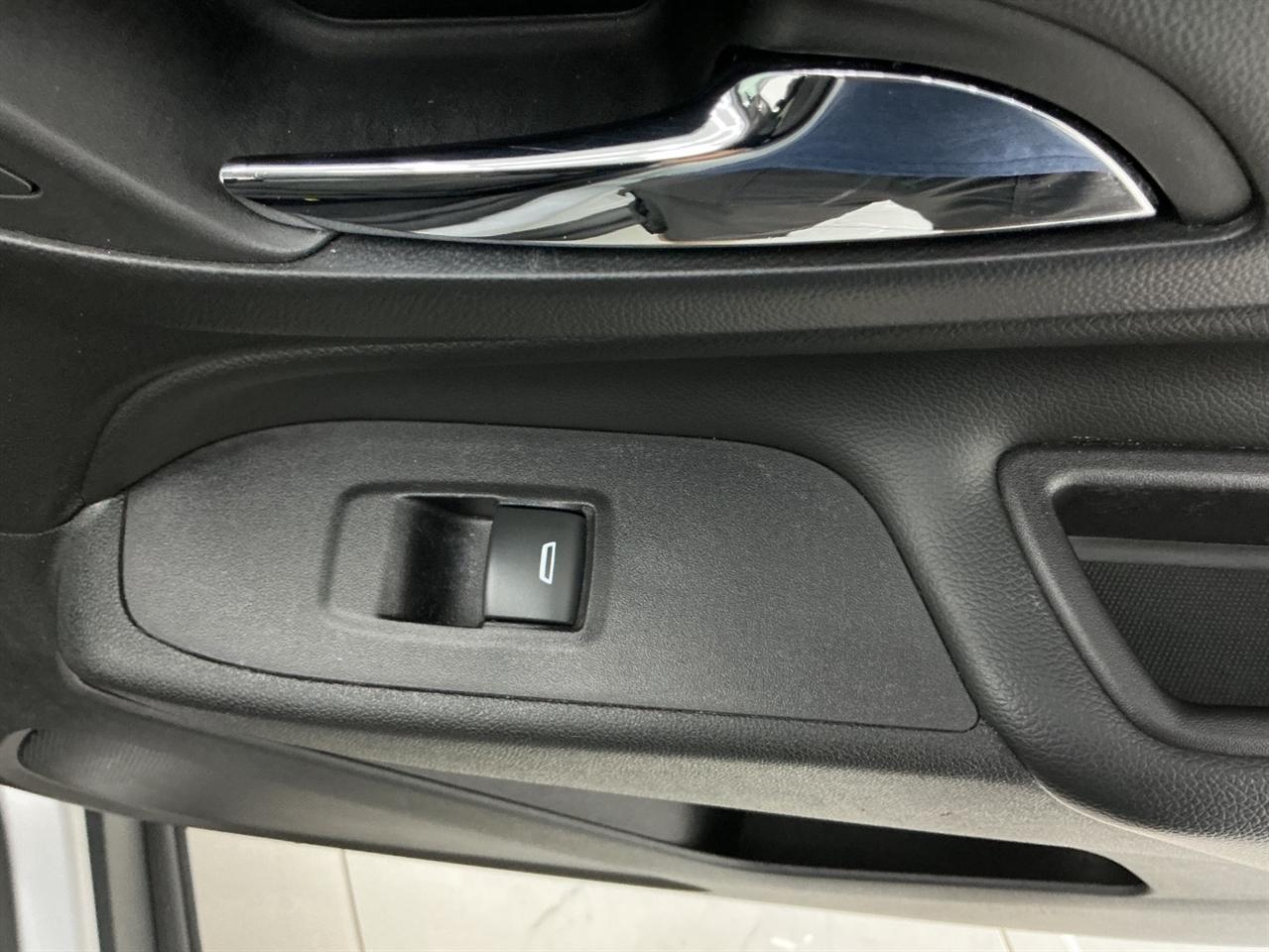 Chevrolet Equinox FWD 4dr LT w/2LT 2019