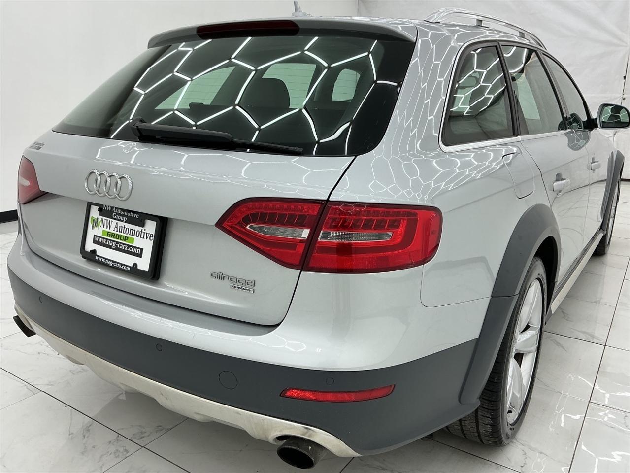 Audi allroad 4dr Wgn Prestige 2014