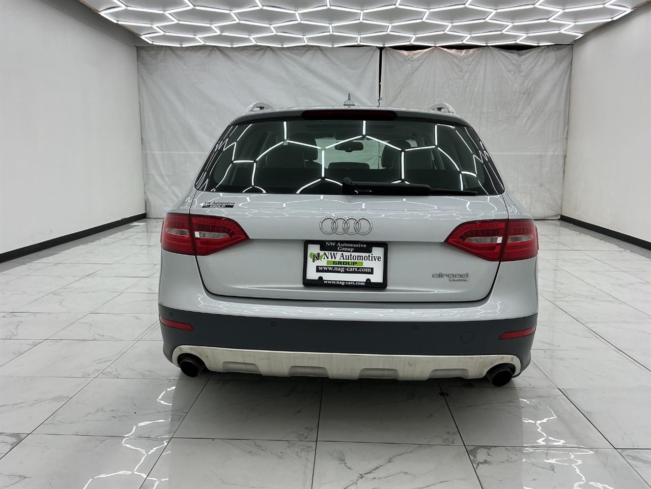 Audi allroad 4dr Wgn Prestige 2014