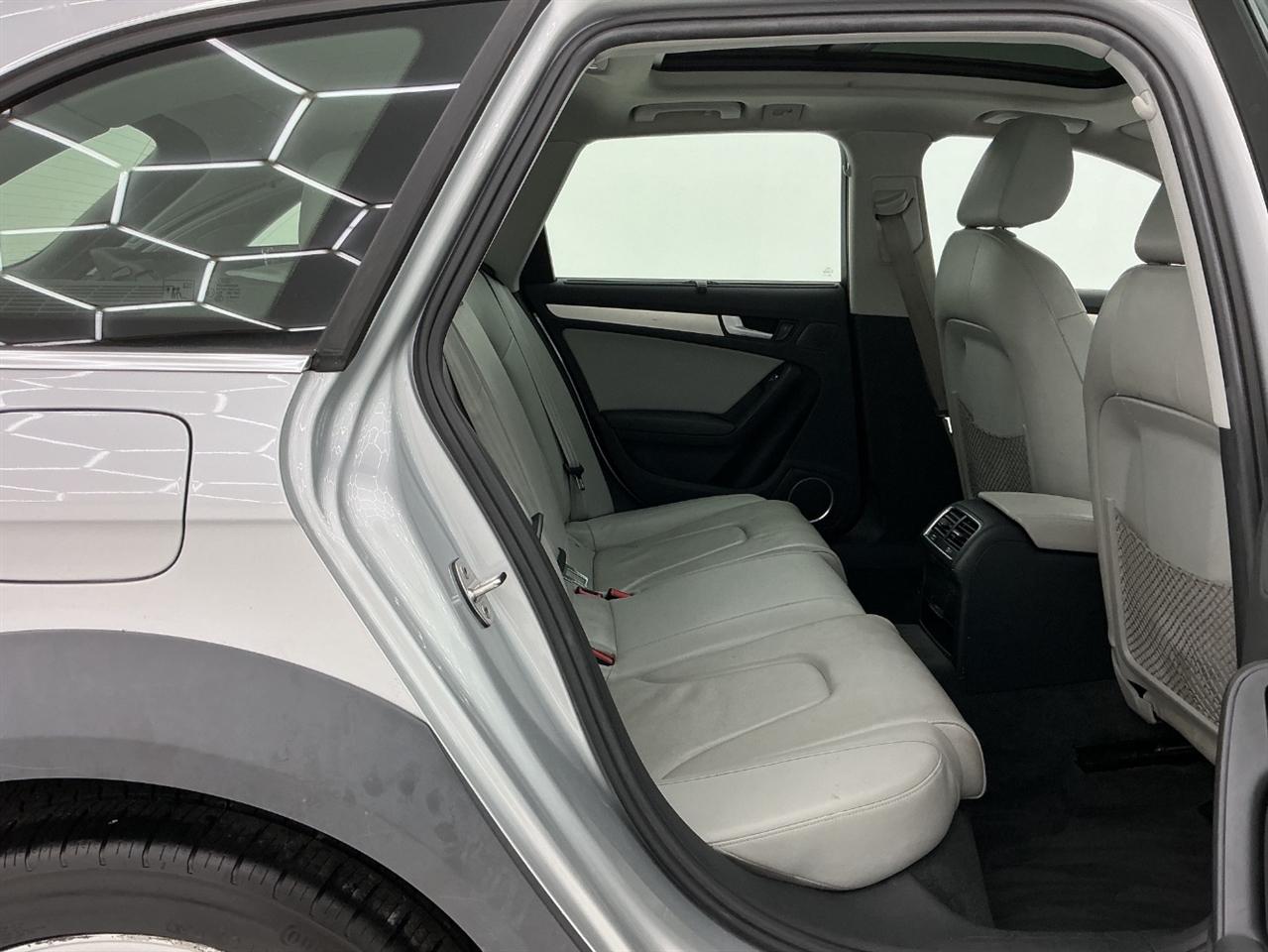 Audi allroad 4dr Wgn Prestige 2014
