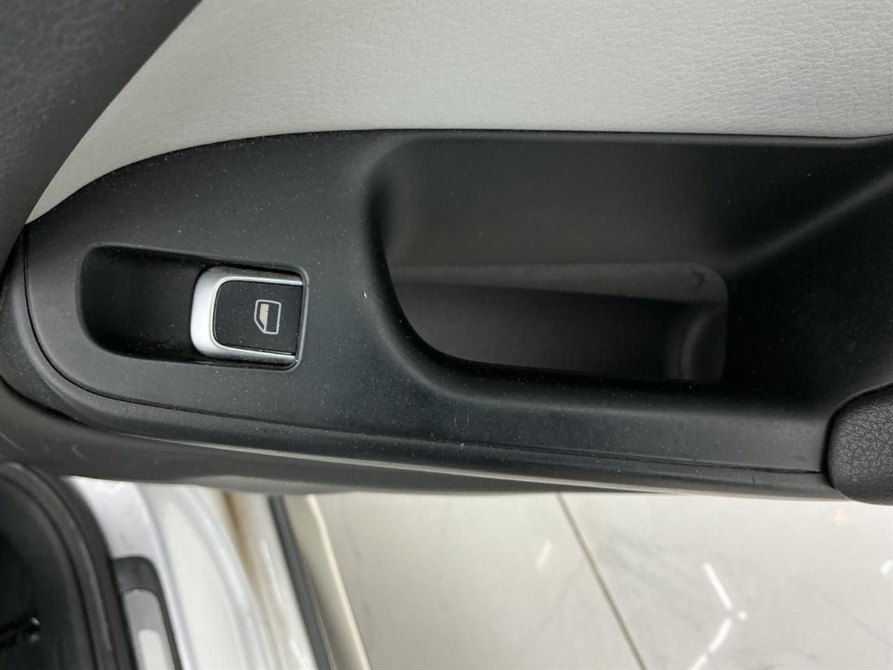 Audi allroad 4dr Wgn Prestige 2014
