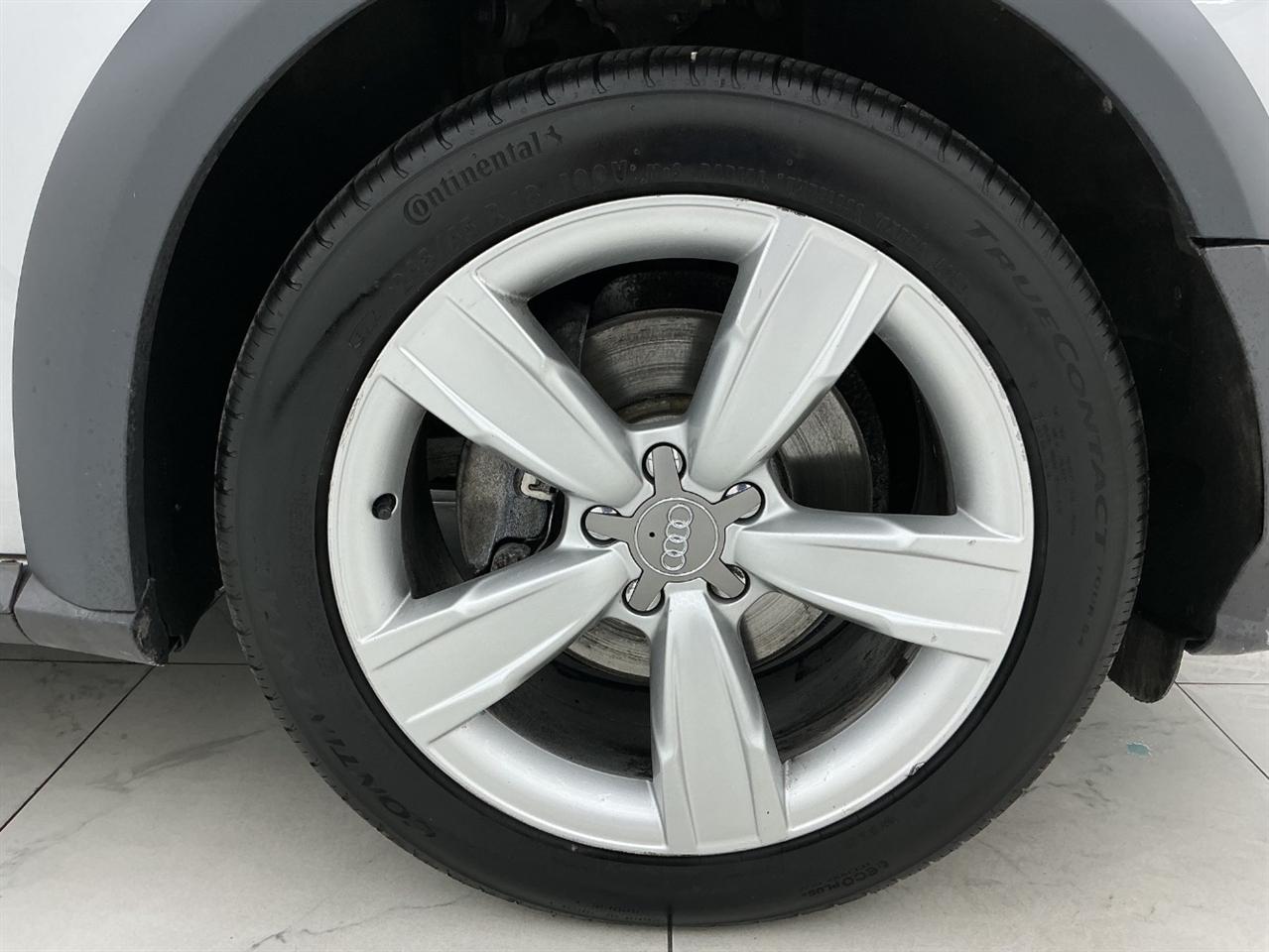 Audi allroad 4dr Wgn Prestige 2014