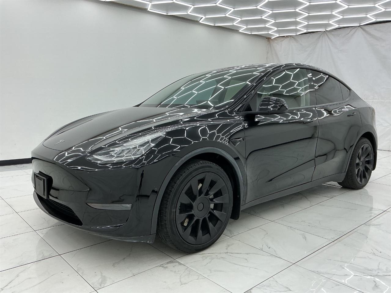 Tesla Model Y Long Range AWD 2021