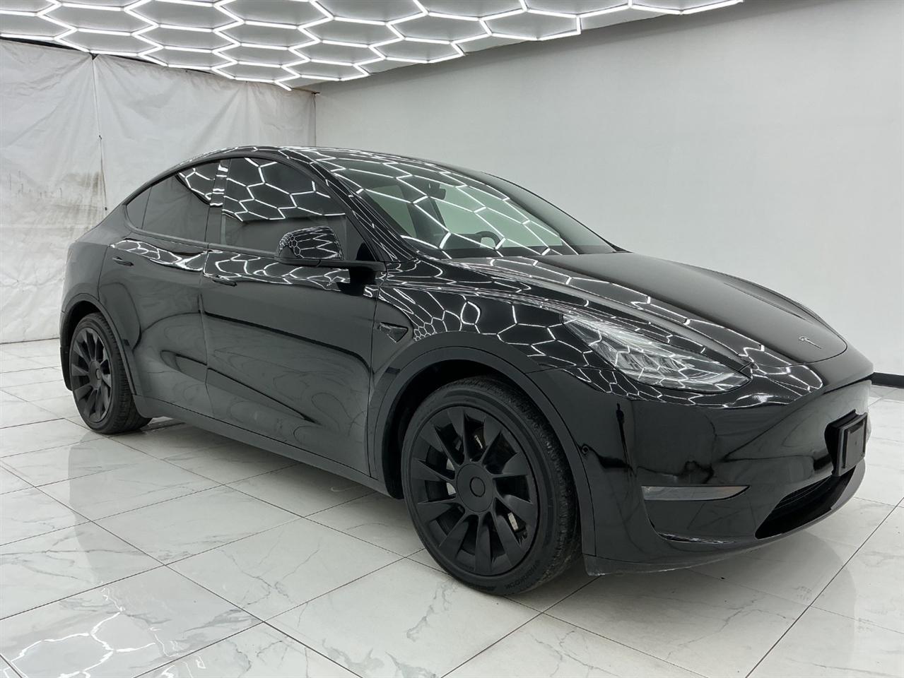 Tesla Model Y Long Range AWD 2021