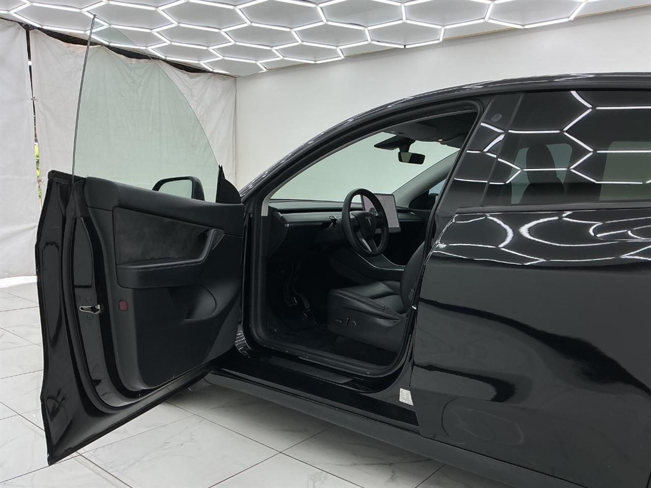 Tesla Model Y Long Range AWD 2021