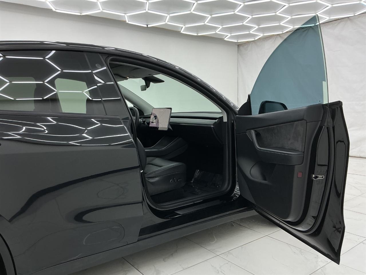 Tesla Model Y Long Range AWD 2021