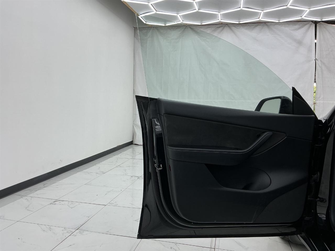 Tesla Model Y Long Range AWD 2021