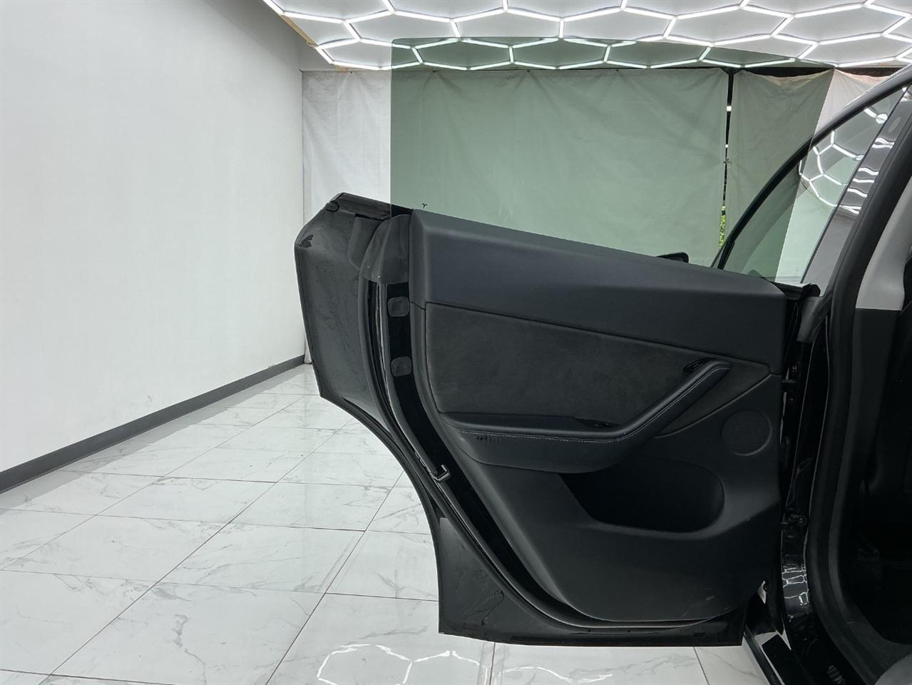 Tesla Model Y Long Range AWD 2021