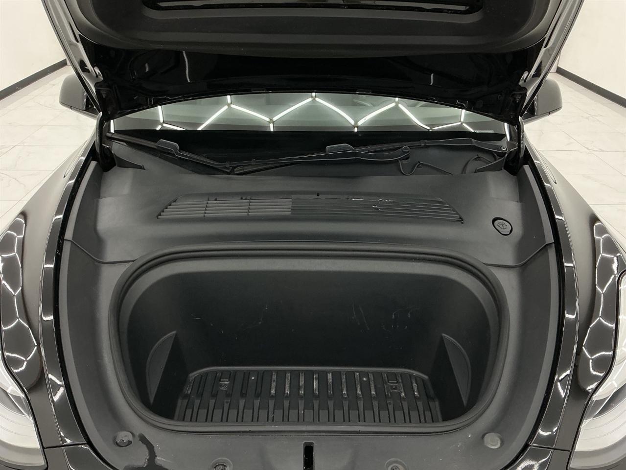 Tesla Model Y Long Range AWD 2021