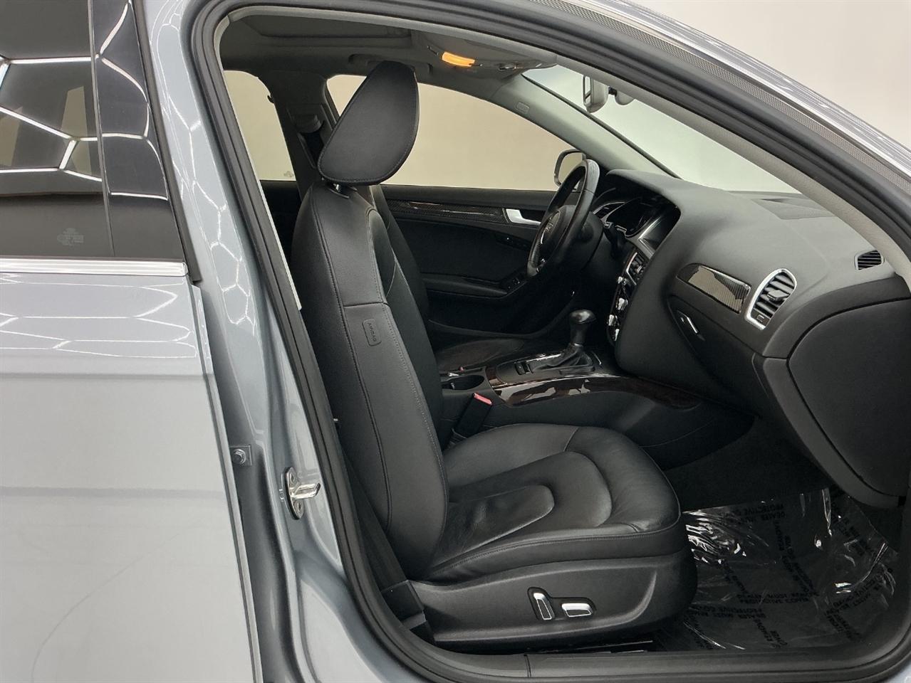 Audi A4 4dr Sdn Auto quattro 2.0T Premium Plus 2015