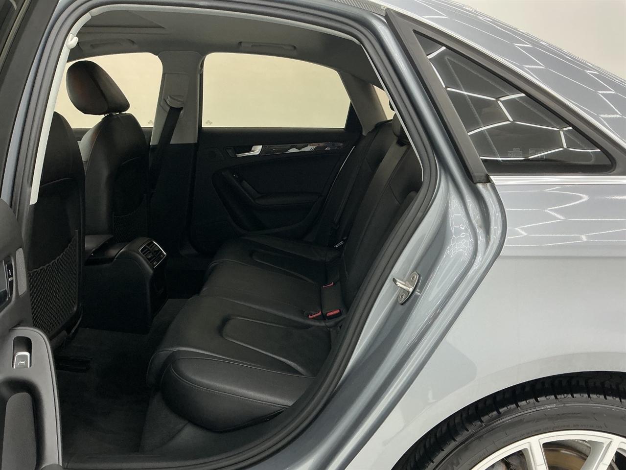 Audi A4 4dr Sdn Auto quattro 2.0T Premium Plus 2015