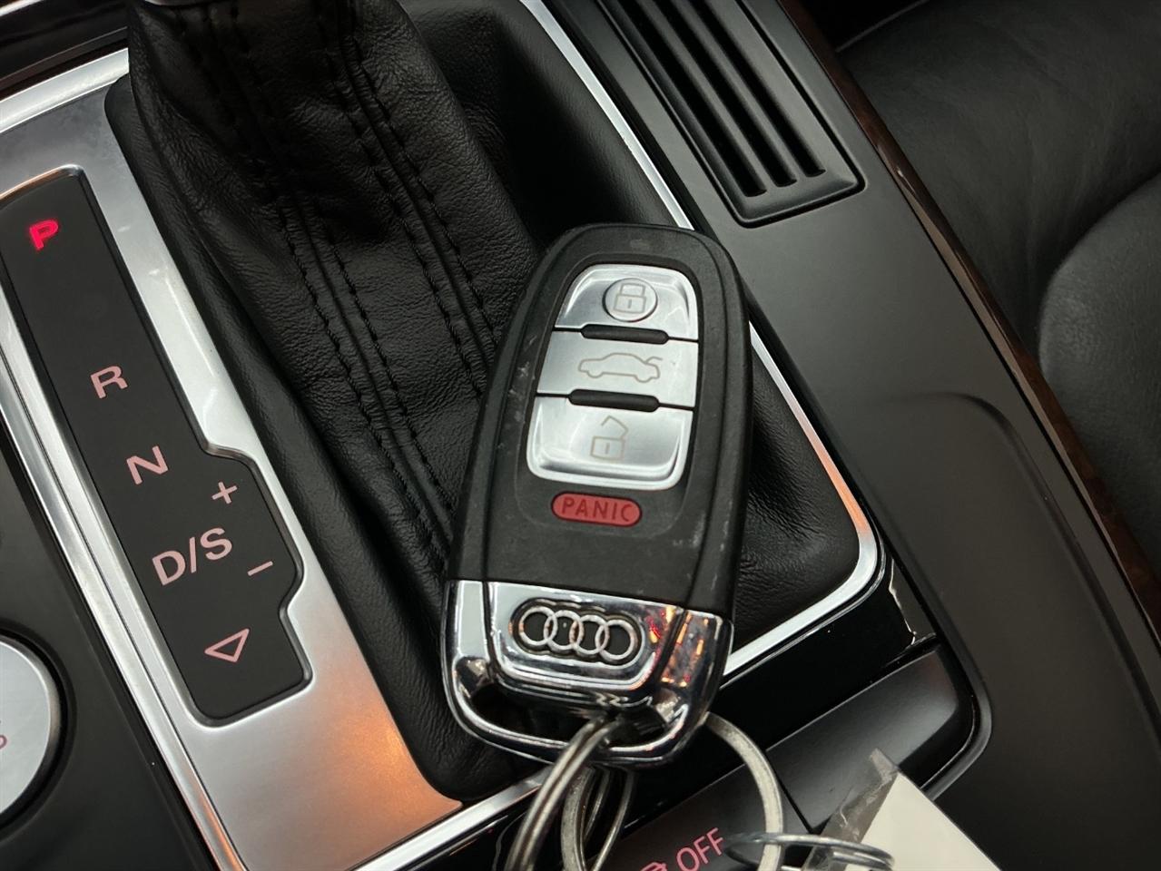Audi A4 4dr Sdn Auto quattro 2.0T Premium Plus 2015