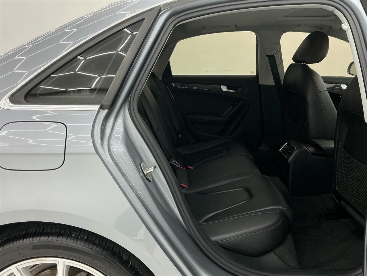 Audi A4 4dr Sdn Auto quattro 2.0T Premium Plus 2015