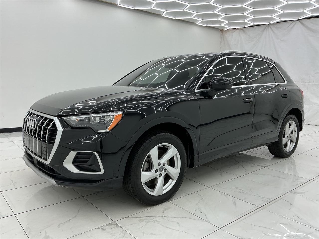 Audi Q3 Premium 45 TFSI quattro 2020