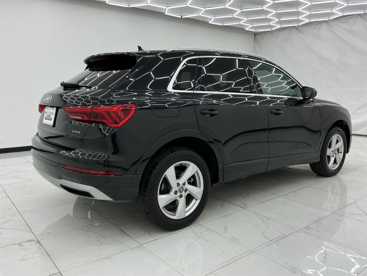 Audi Q3 Premium 45 TFSI quattro 2020