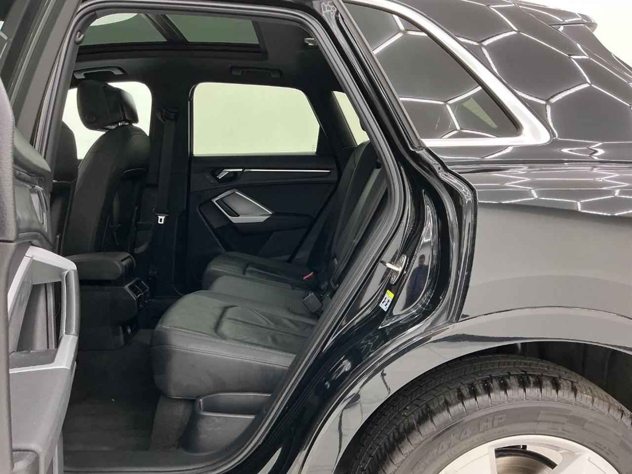 Audi Q3 Premium 45 TFSI quattro 2020