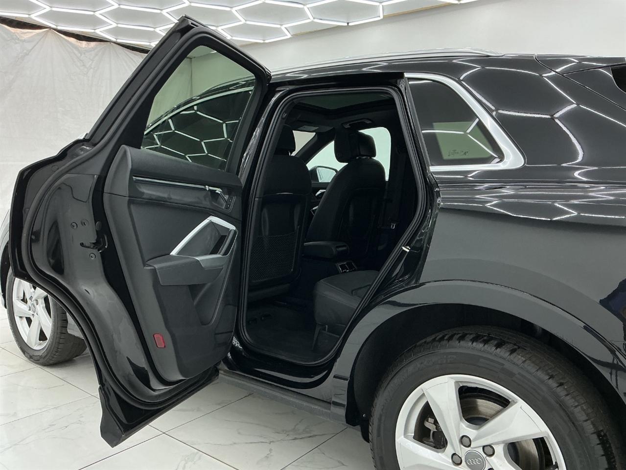 Audi Q3 Premium 45 TFSI quattro 2020