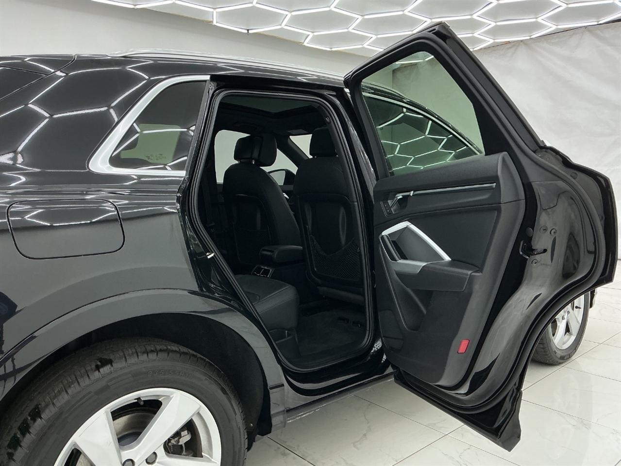 Audi Q3 Premium 45 TFSI quattro 2020