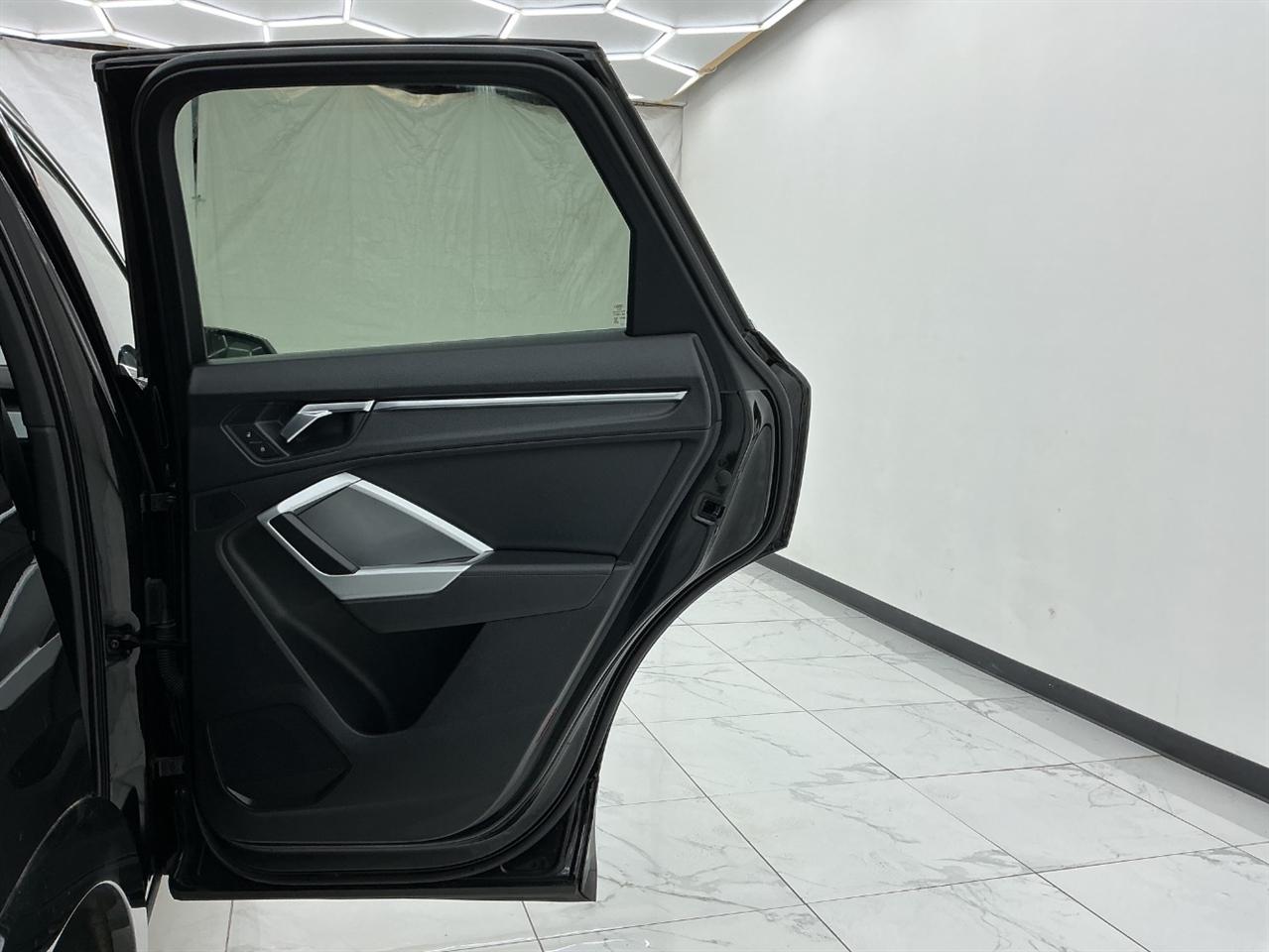 Audi Q3 Premium 45 TFSI quattro 2020