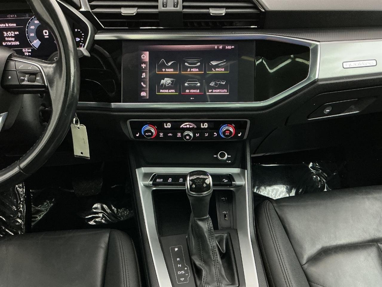 Audi Q3 Premium 45 TFSI quattro 2020