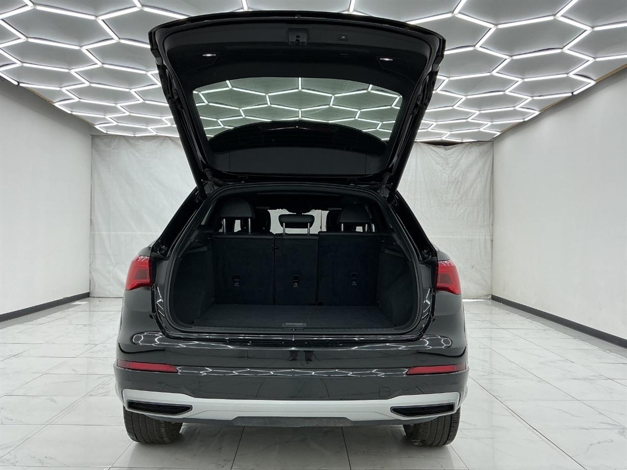 Audi Q3 Premium 45 TFSI quattro 2020