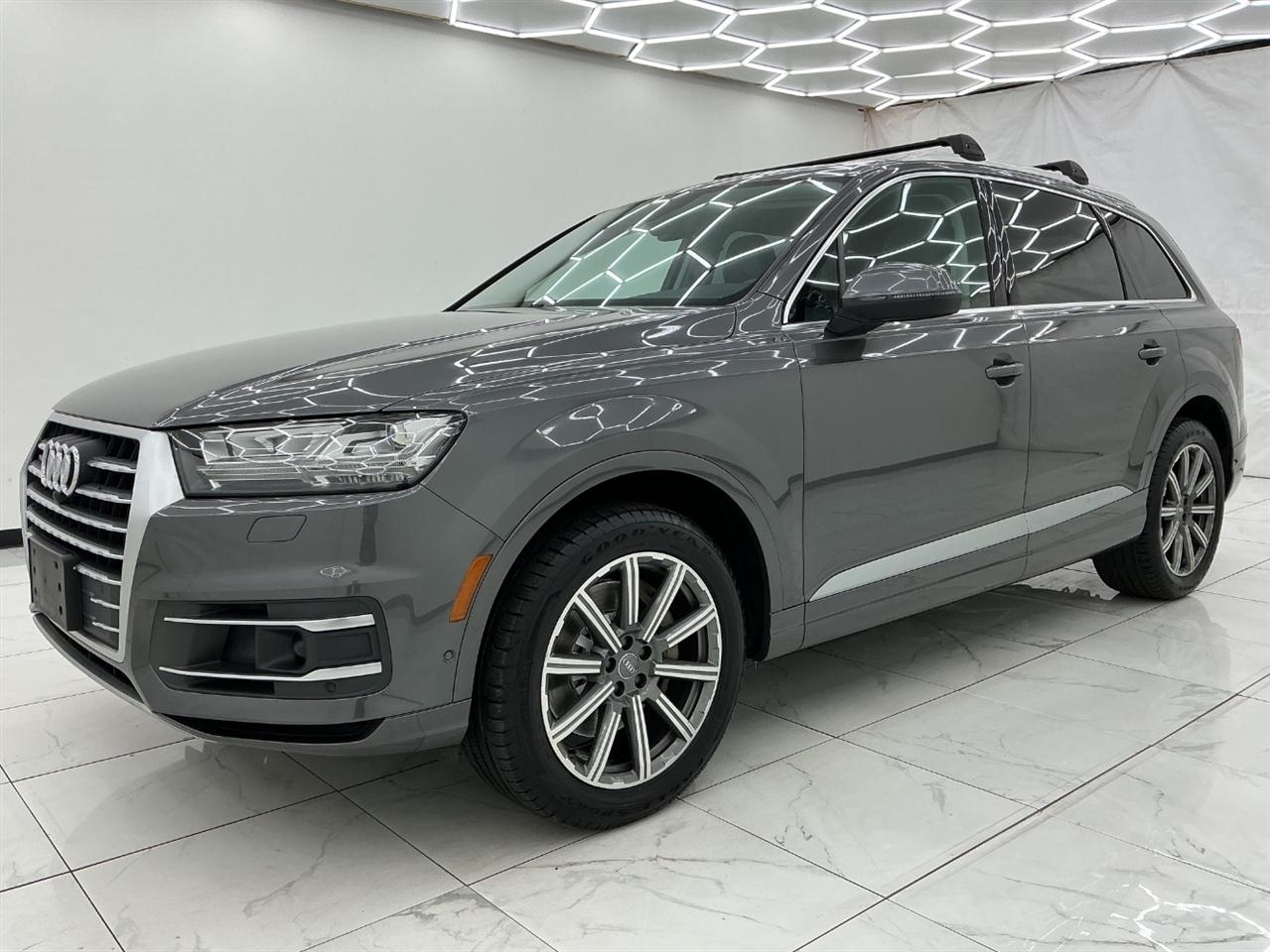Audi Q7 SE Premium Plus 55 TFSI quattro 2019