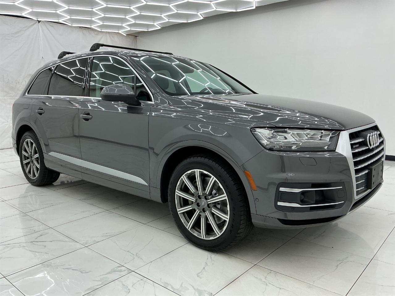 Audi Q7 SE Premium Plus 55 TFSI quattro 2019