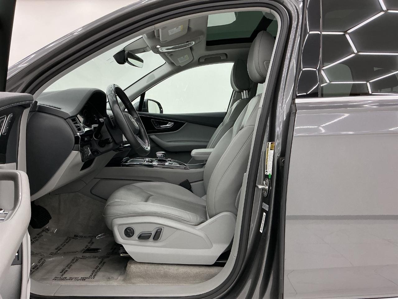 Audi Q7 SE Premium Plus 55 TFSI quattro 2019