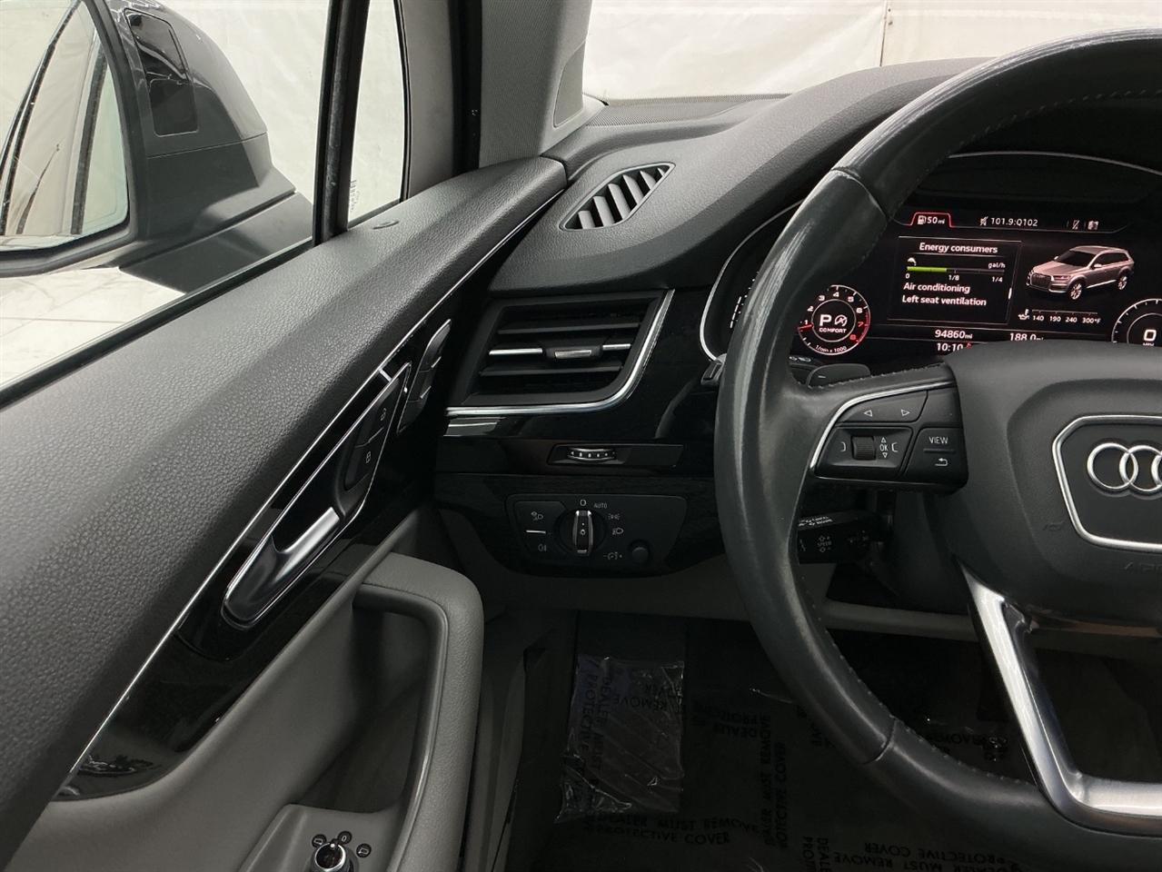 Audi Q7 SE Premium Plus 55 TFSI quattro 2019