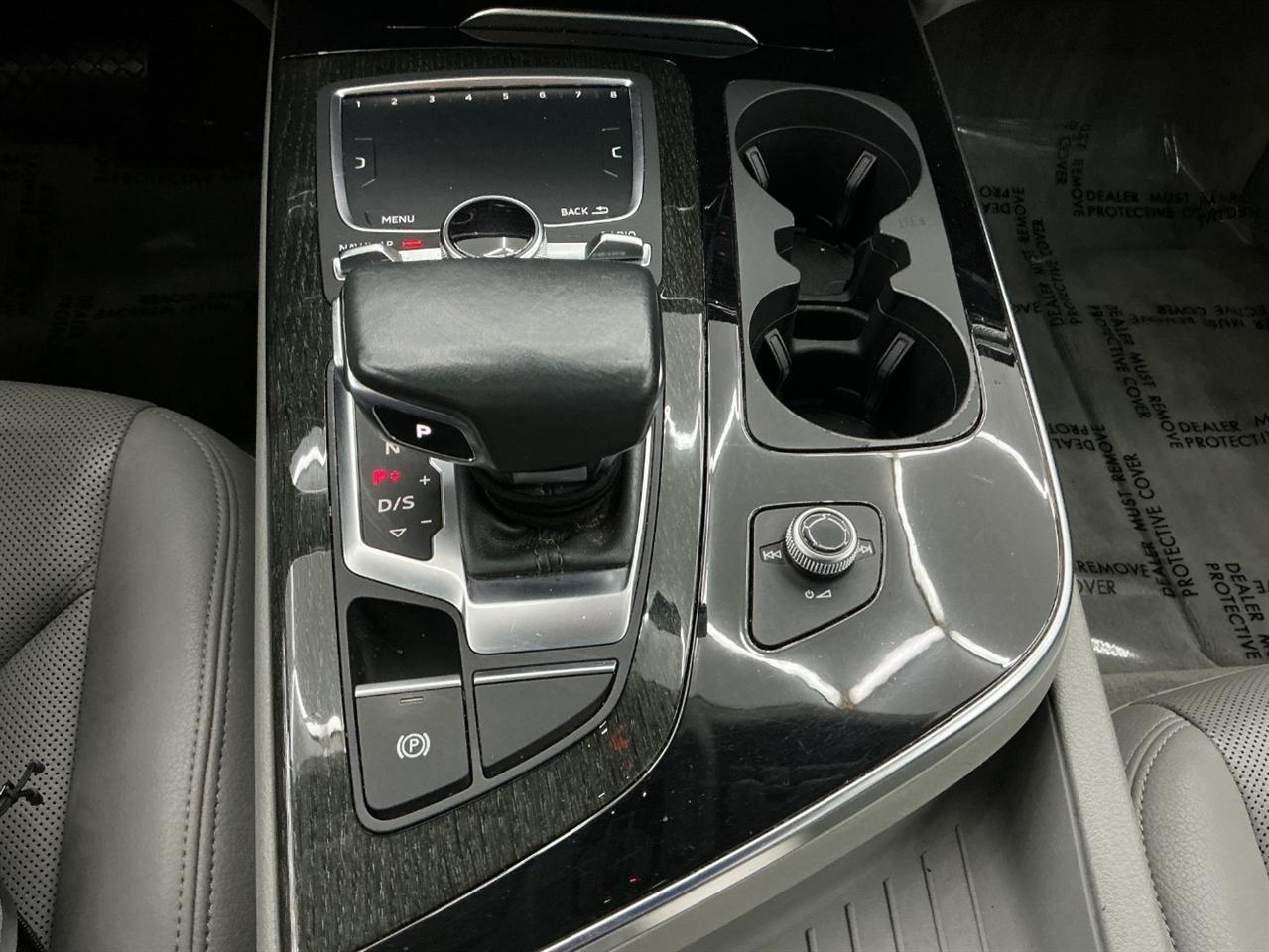 Audi Q7 SE Premium Plus 55 TFSI quattro 2019
