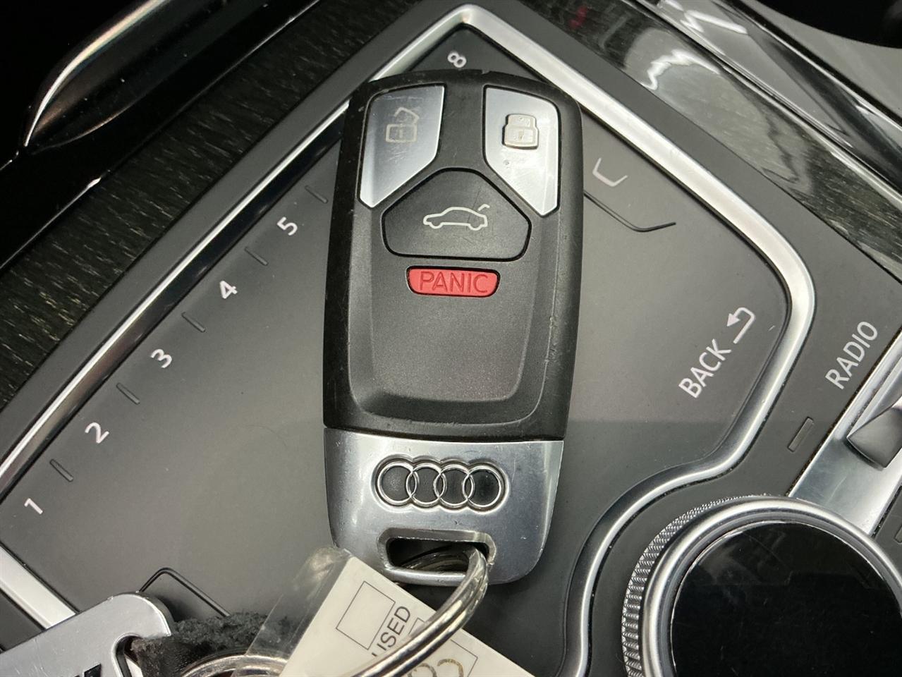 Audi Q7 SE Premium Plus 55 TFSI quattro 2019