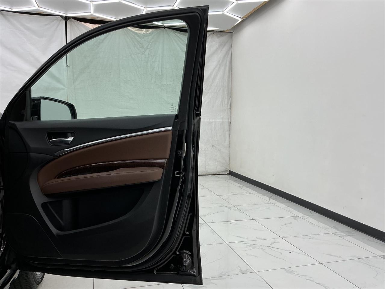 Acura MDX SH-AWD Sport Hybrid w/Technology Pkg 2017