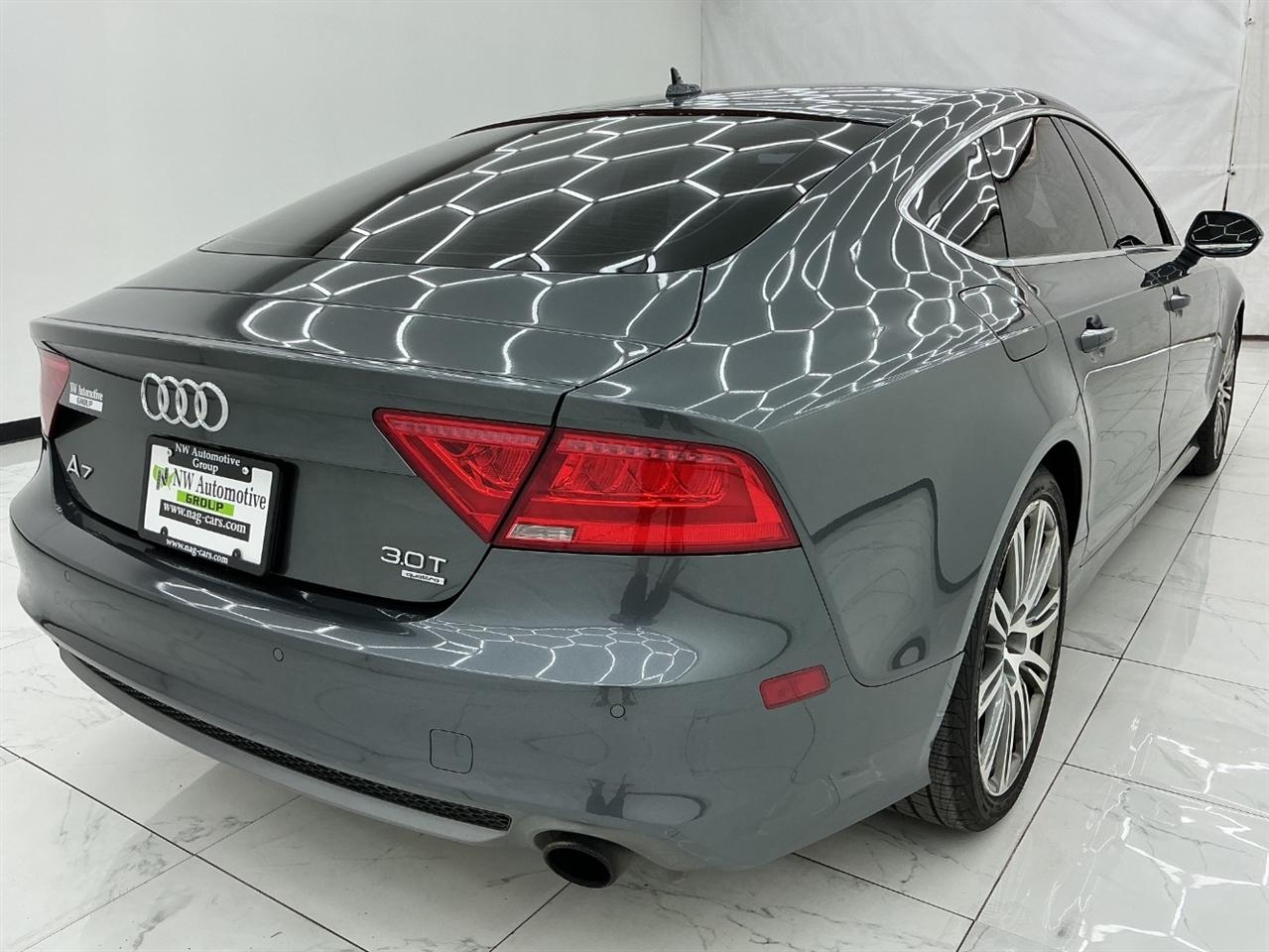 Audi A7 4dr HB quattro 3.0 Prestige 2013