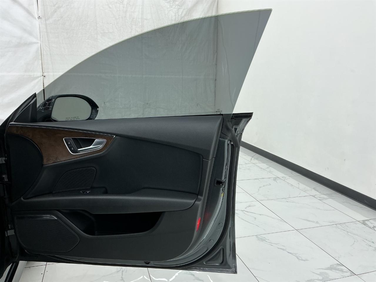 Audi A7 4dr HB quattro 3.0 Prestige 2013