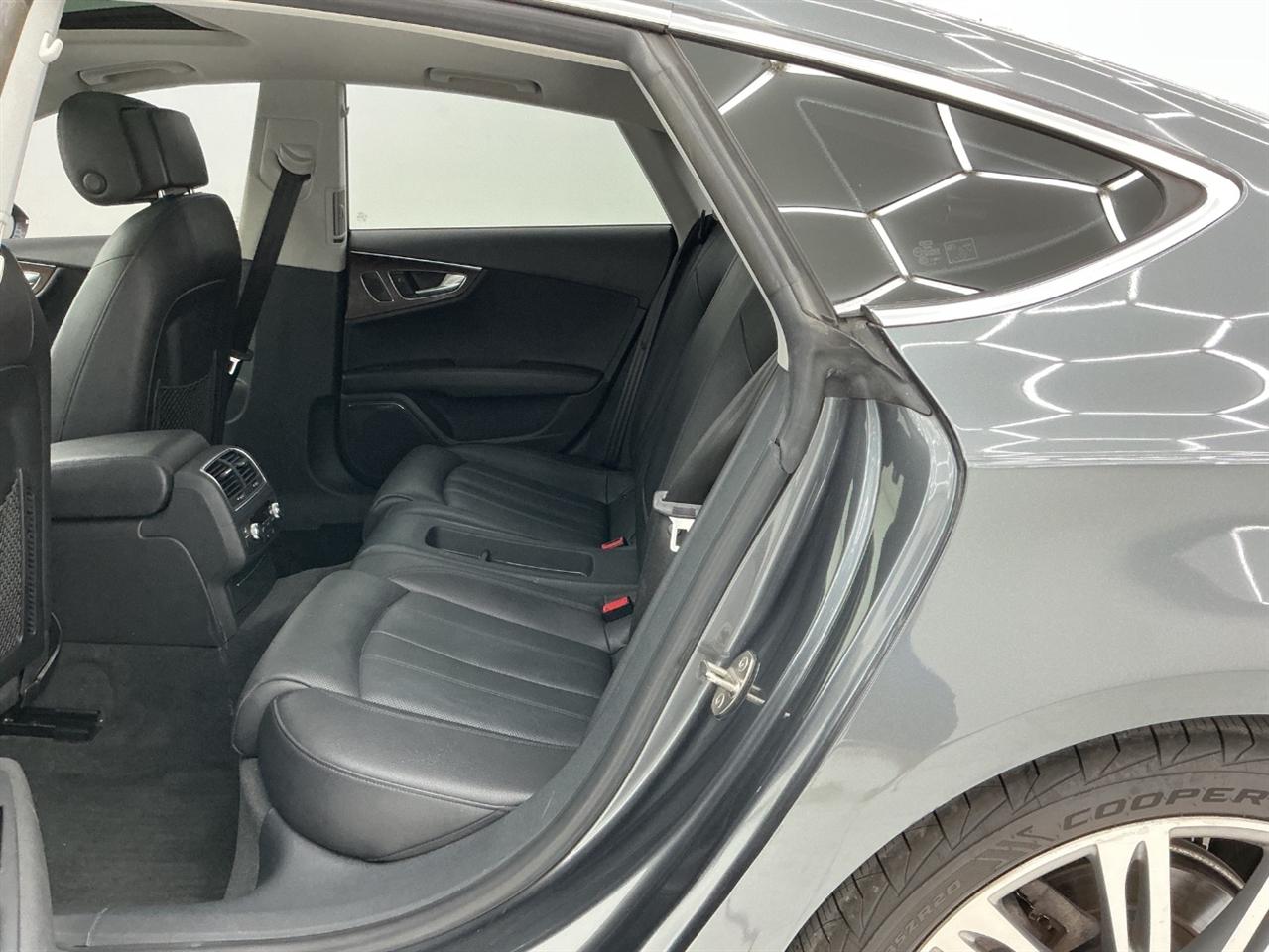 Audi A7 4dr HB quattro 3.0 Prestige 2013