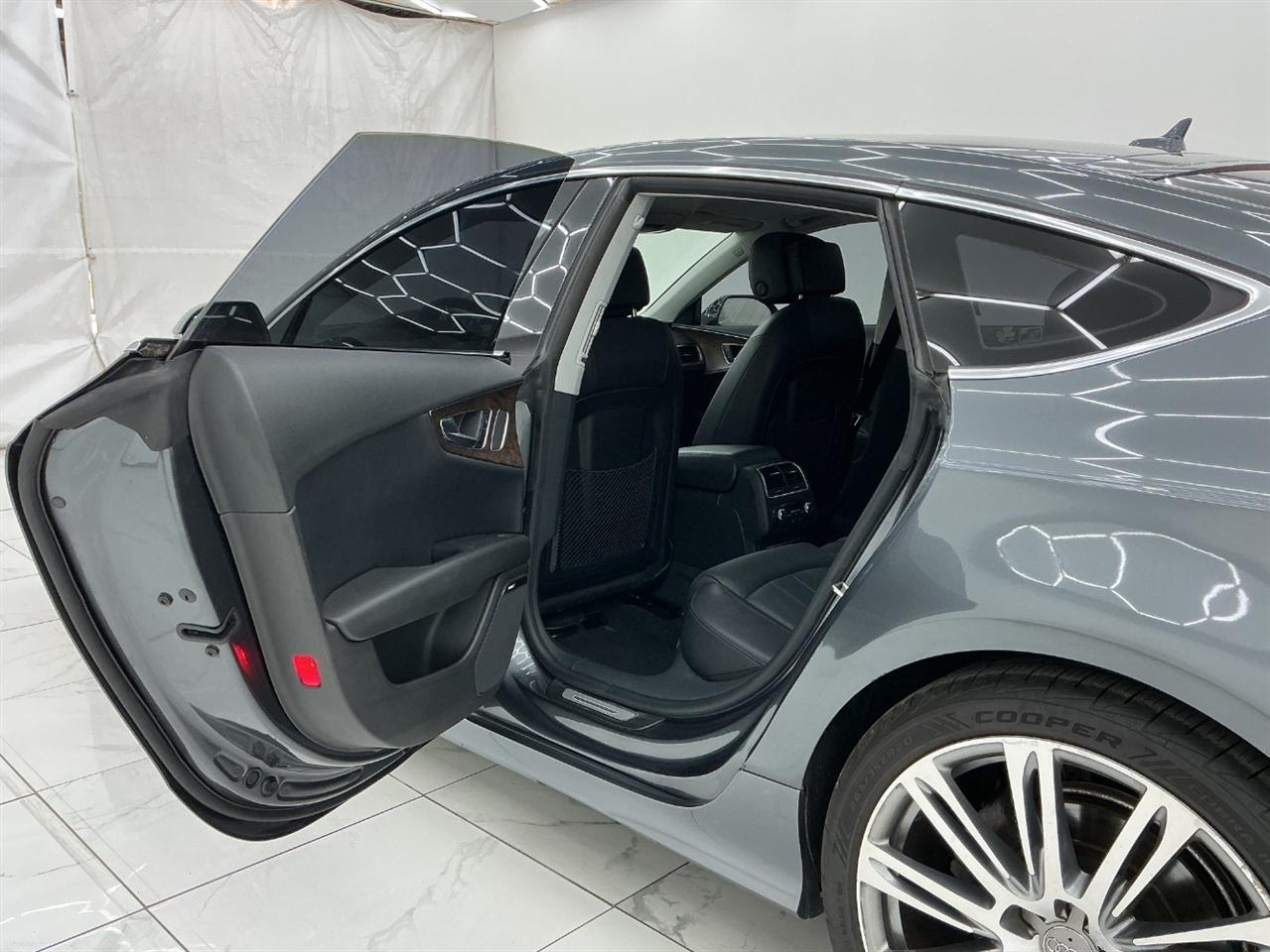 Audi A7 4dr HB quattro 3.0 Prestige 2013