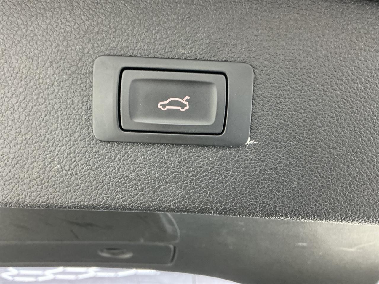 Audi A7 4dr HB quattro 3.0 Prestige 2013
