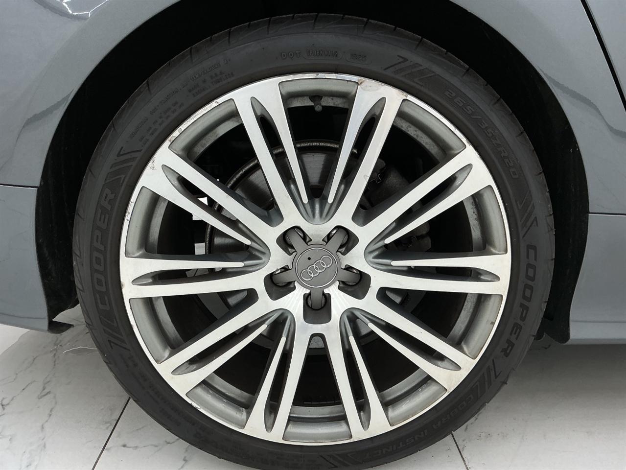 Audi A7 4dr HB quattro 3.0 Prestige 2013