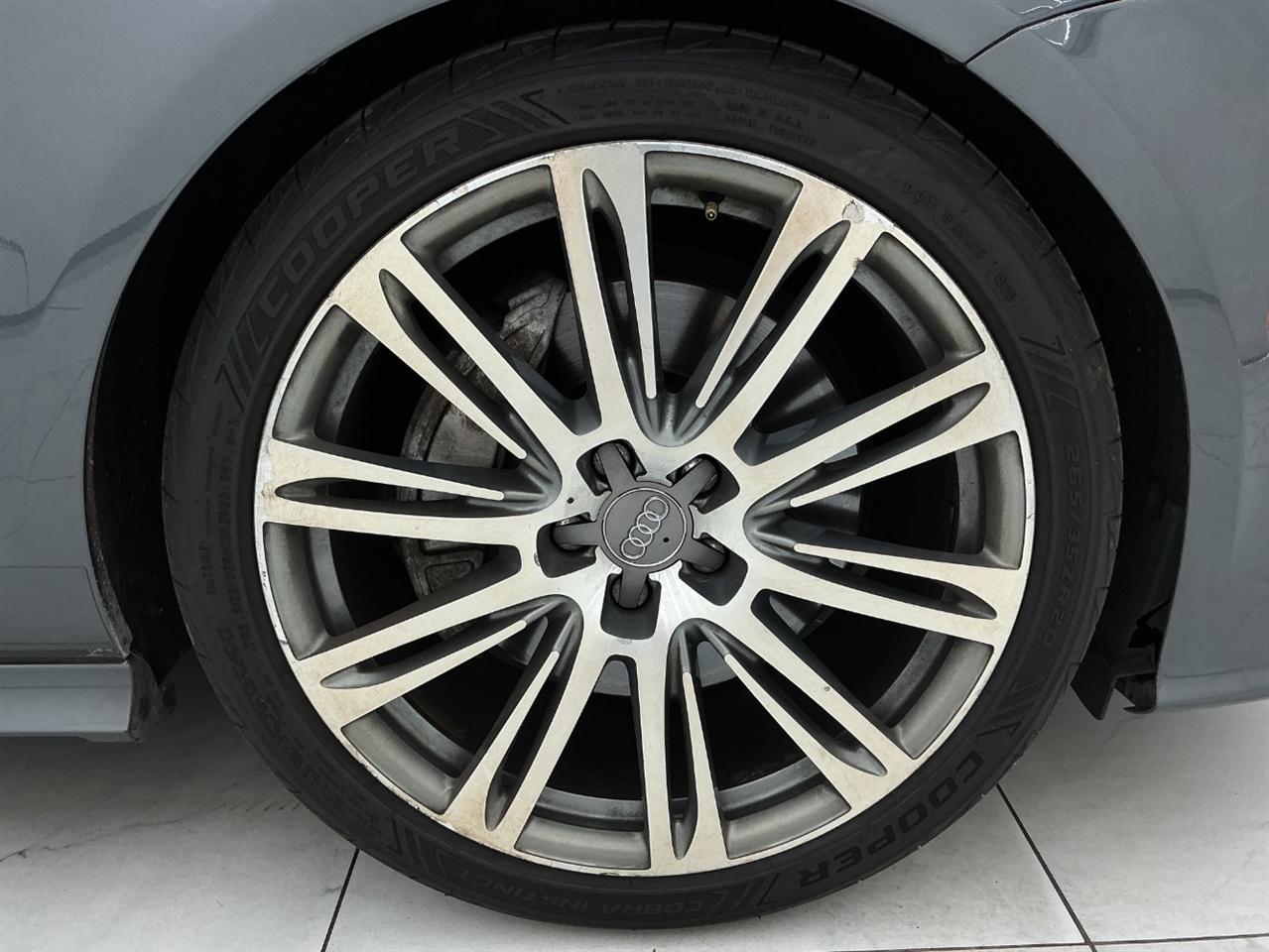 Audi A7 4dr HB quattro 3.0 Prestige 2013