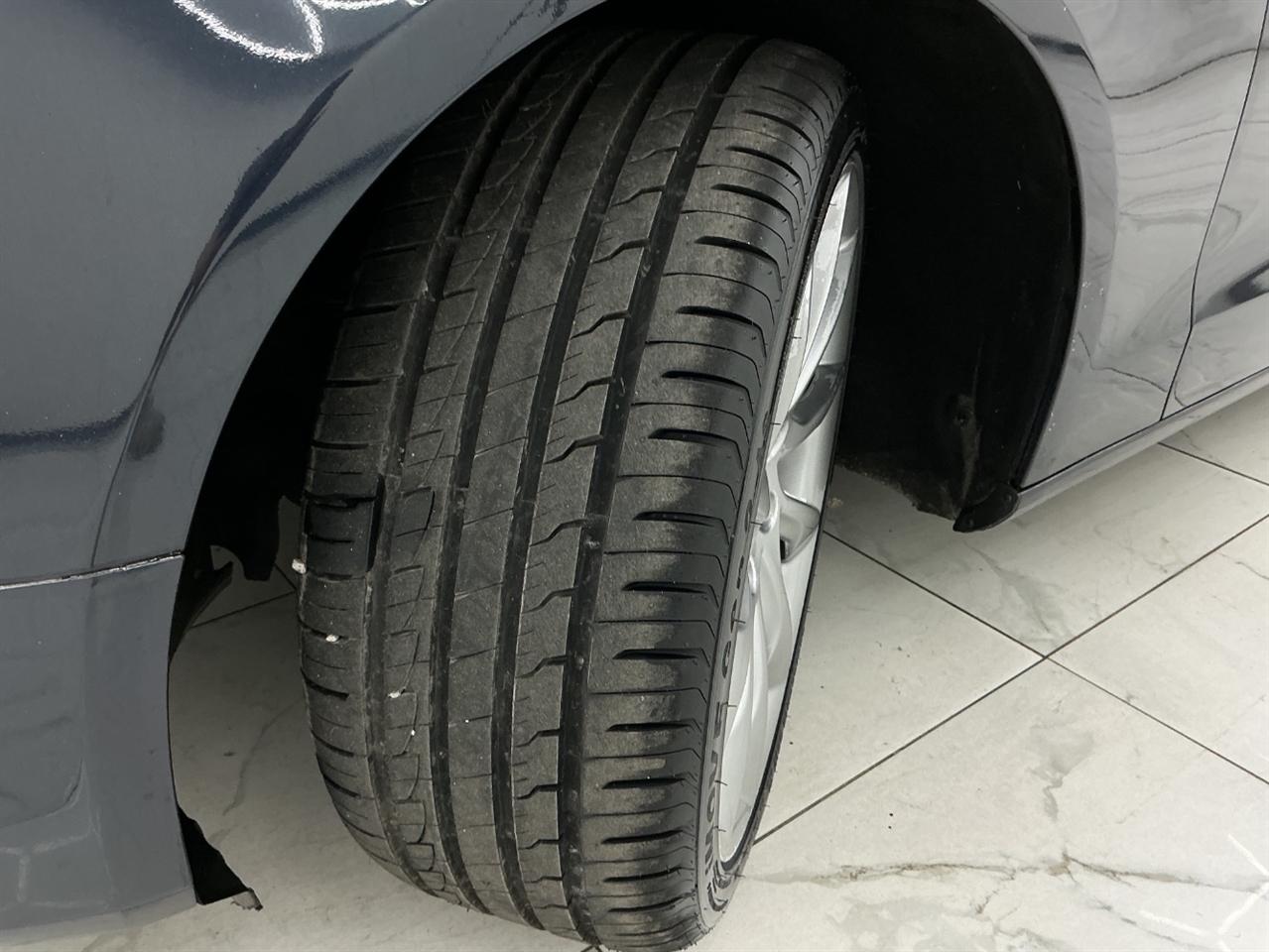 Audi A5 2dr Cpe Auto quattro 2.0T Premium Plus 2014