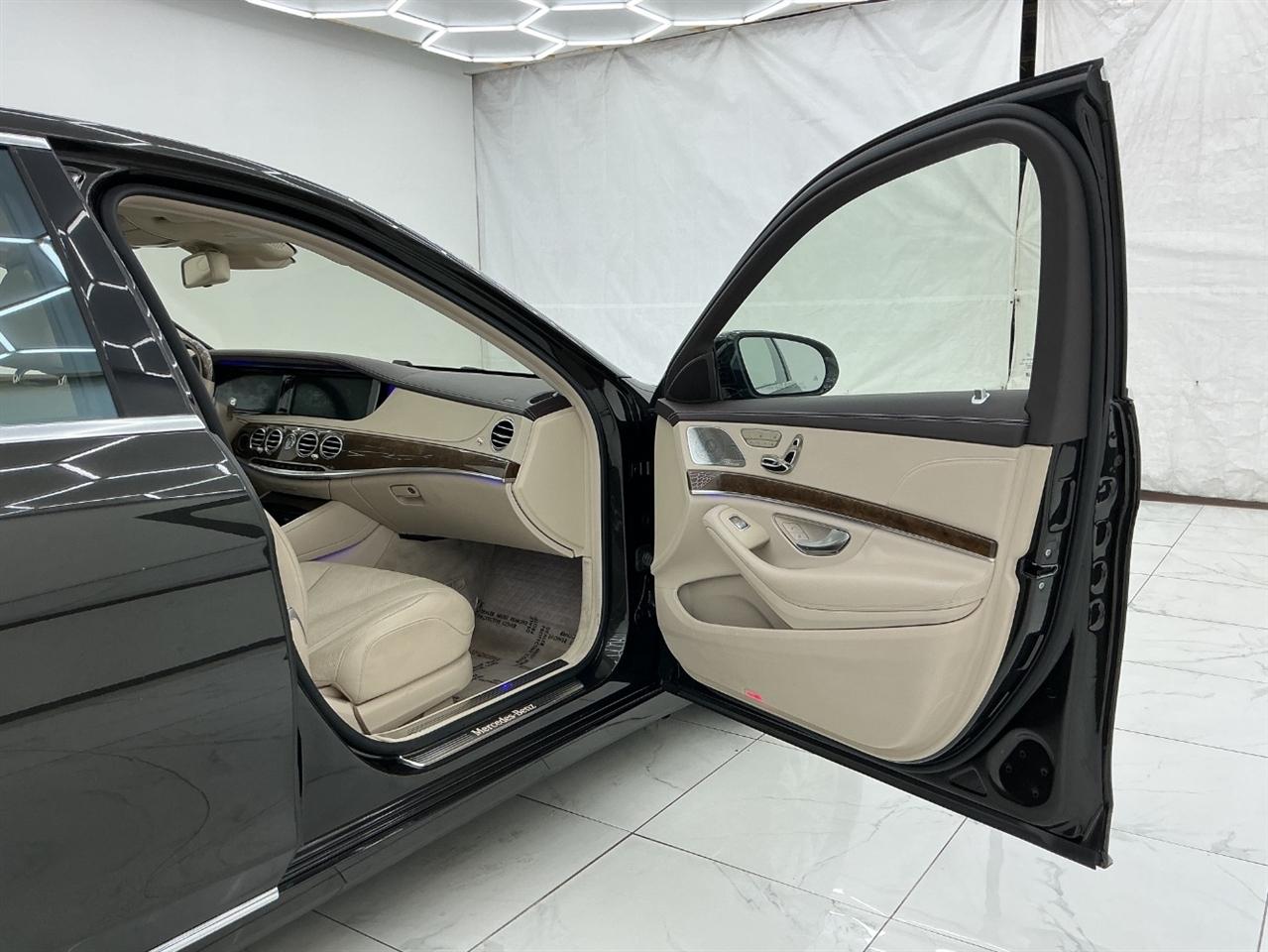 Mercedes-Benz S-Class 4dr Sdn S 550 4MATIC 2015