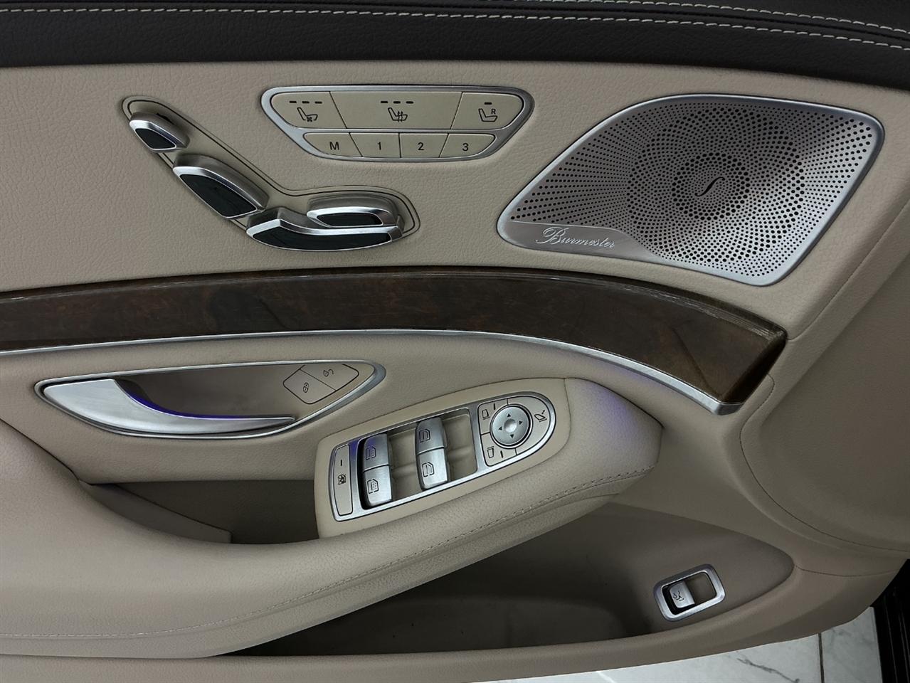 Mercedes-Benz S-Class 4dr Sdn S 550 4MATIC 2015