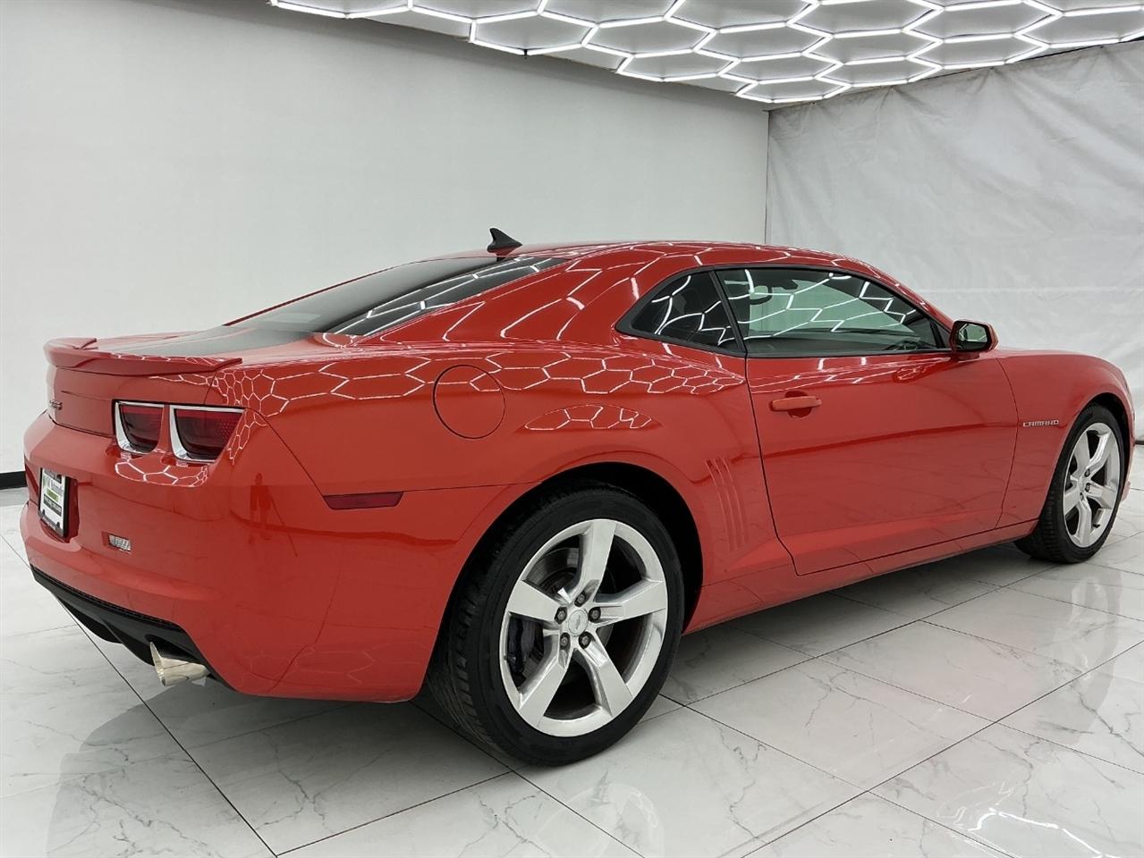 Chevrolet Camaro 2dr Cpe 2SS 2010