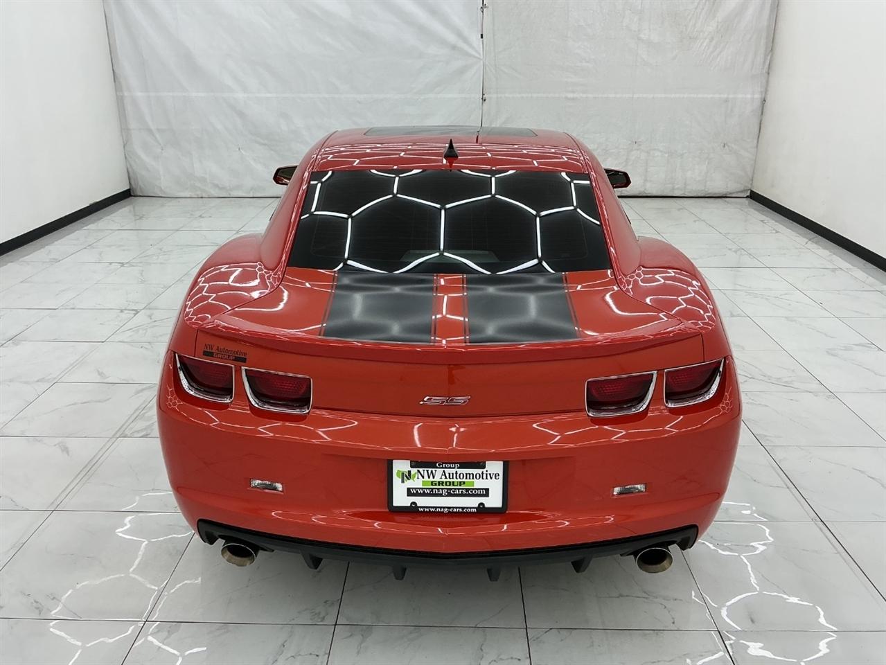 Chevrolet Camaro 2dr Cpe 2SS 2010