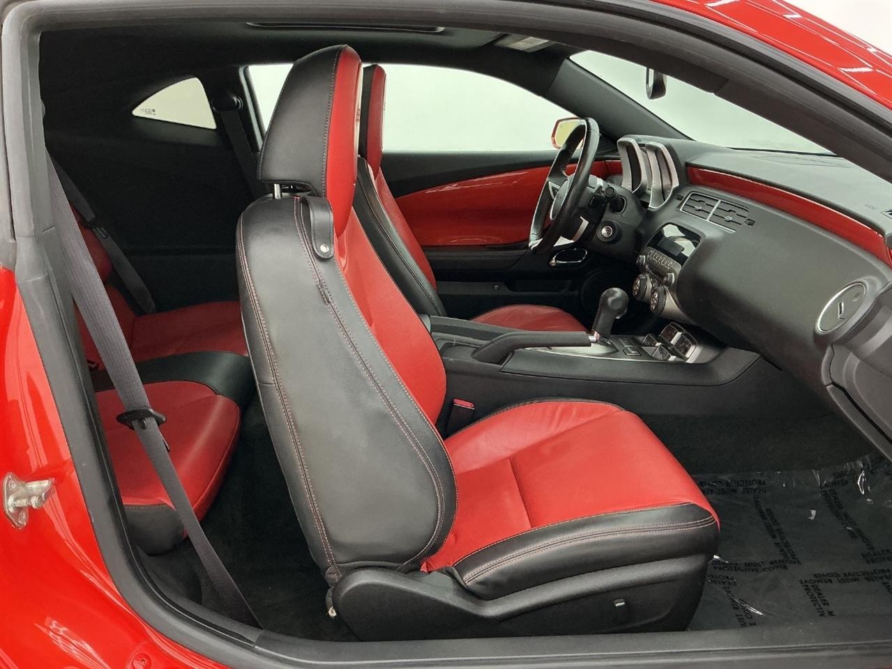 Chevrolet Camaro 2dr Cpe 2SS 2010
