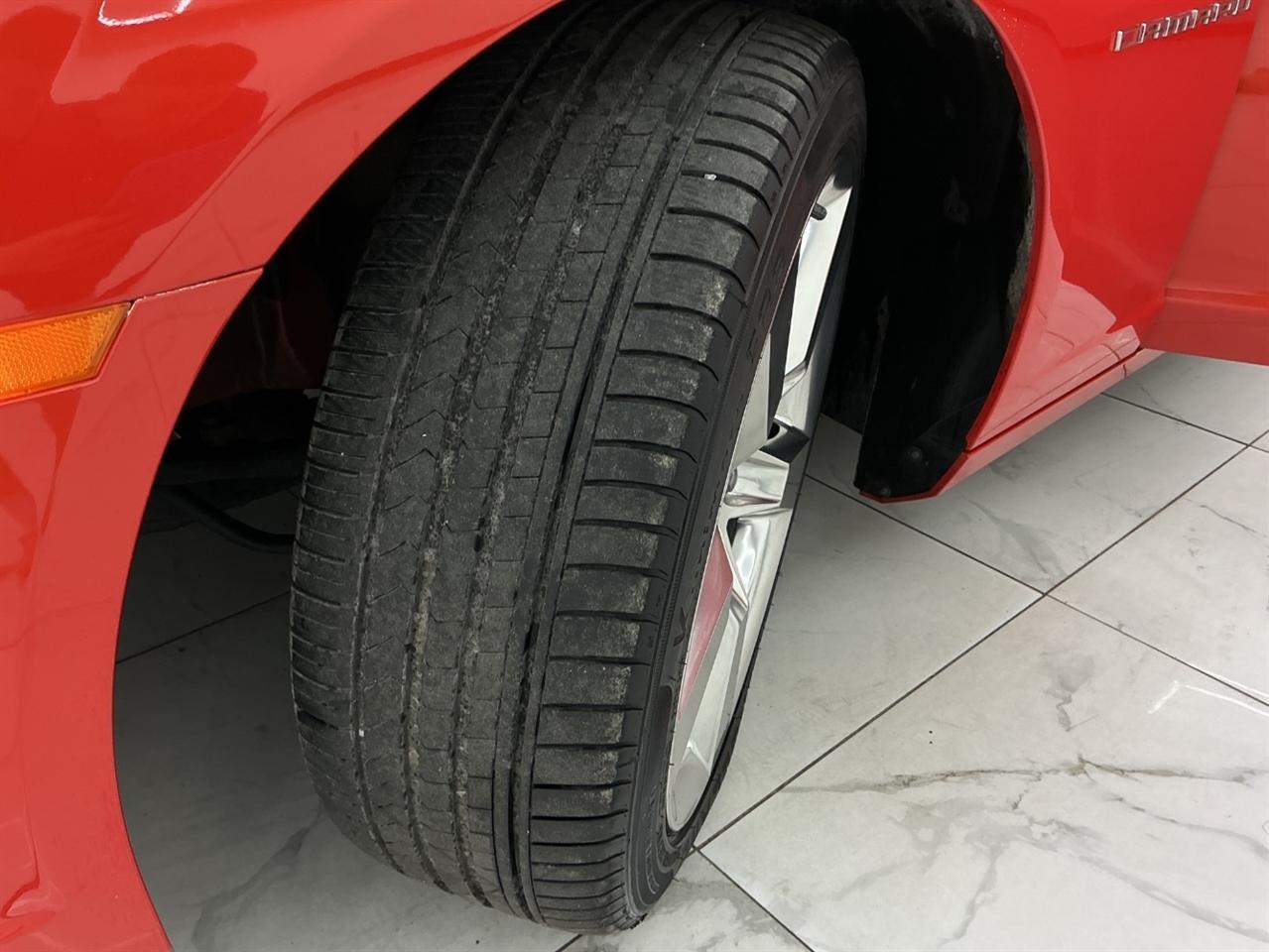 Chevrolet Camaro 2dr Cpe 2SS 2010